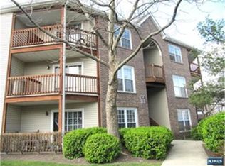 955 Westgate Dr S #955, Fort Lee, NJ