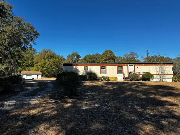 1275 Enlow Ct, Summerton, SC 29148