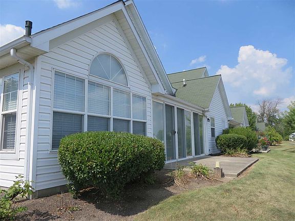 2nd image of 5110 W Churchill Ct
