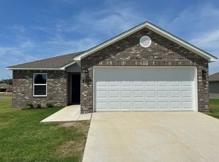 3213 E Jacob Ln, Siloam Springs, AR 72761