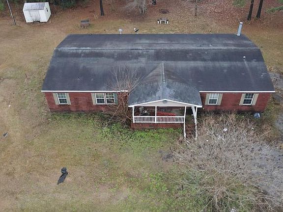 2nd image of 520 Primrose Ln