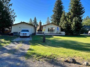 16741 Sanders Rd, Weed, CA 96094