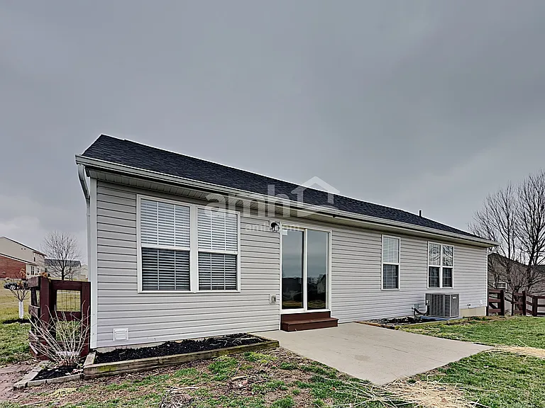 10323 Savannah Ct — Photo 23
