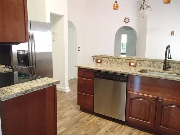 3rd image of 21519 SW 90th Ct