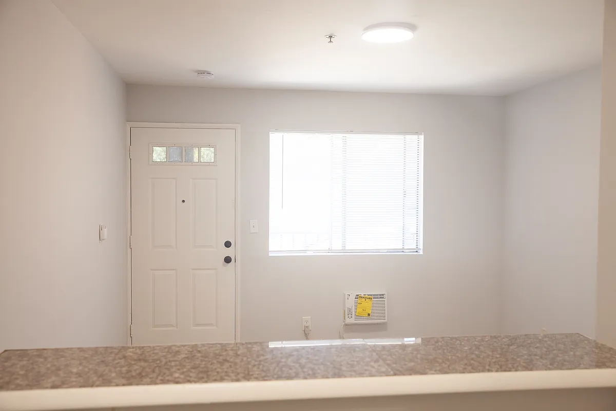 Building Photo - 1132 N Cahuenga Blvd #2