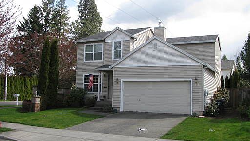 1st image of 296 NE Autumnwood Ter