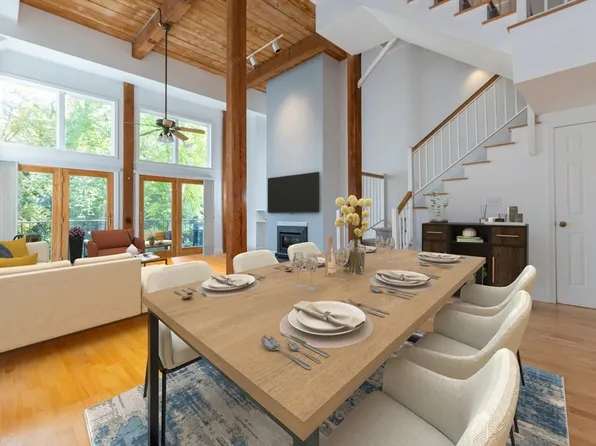 11 S Stone Mill Dr APT 712, Dedham, MA 02026