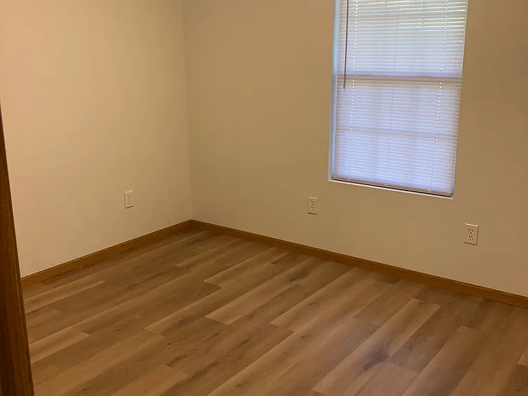 375 Grantland Dr #3 — Photo 2