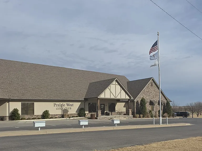 Prairie West Golf Club is a full service course with 18 holes & clubhouse.