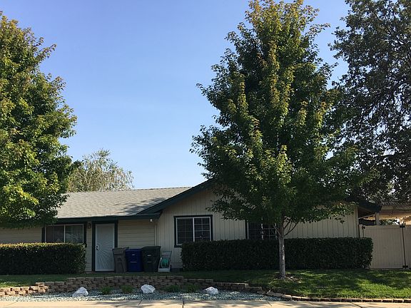 Sonoma Street Side View