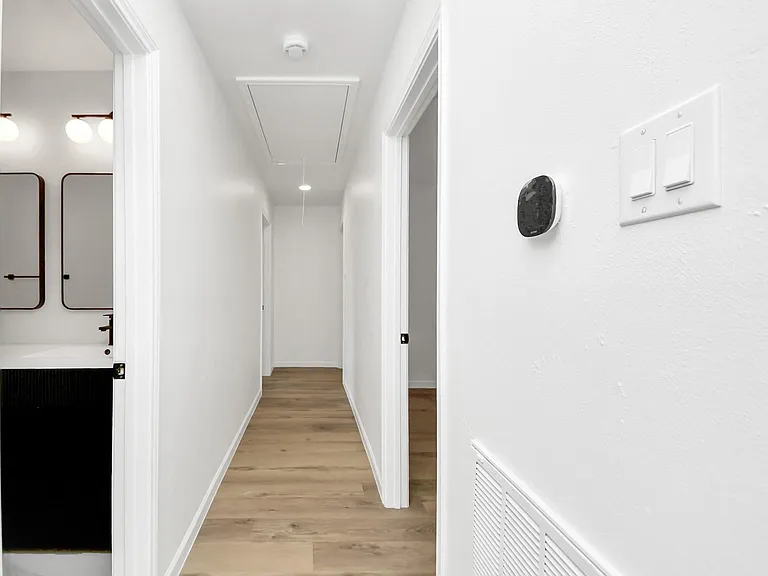 3305 Avenue R — Photo 13