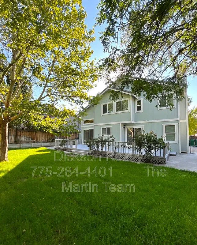 3 bed, 2.5 bath, 1854 sqft, $2,795 — Photo 3