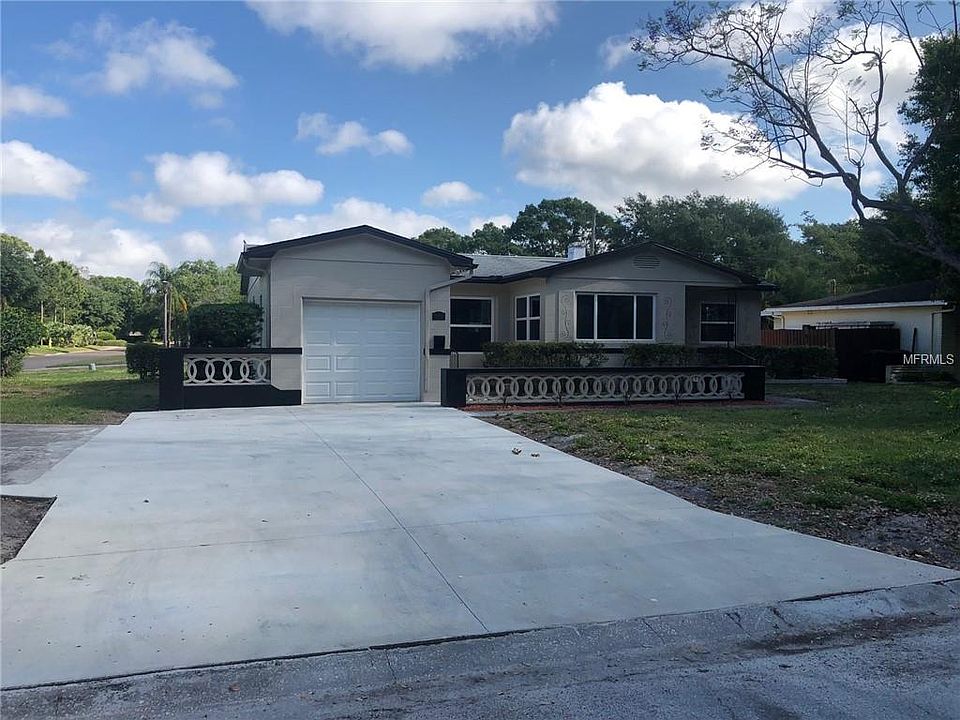 1st image of 4567 24th Ave N