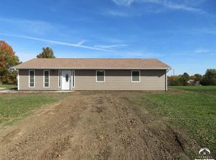 9266 Delaware Dr, Ozawkie, KS 66070