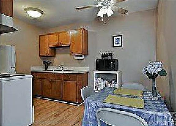 4th image of 2134 Fairfax Ave APT D4