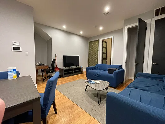 Rented by Aron Fried, LREB | media 8