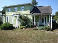 1st image of 136 E Anderson St