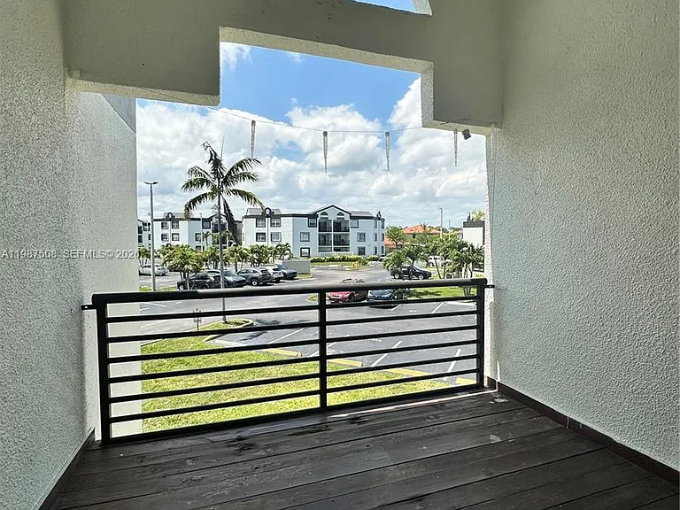 9701 Fontainebleau Blvd #C203 — Photo 13