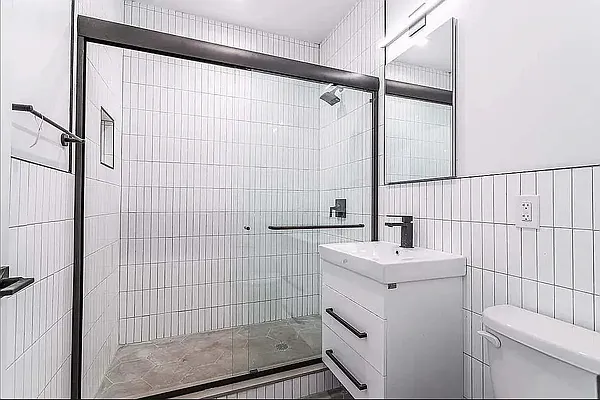 Rented by Yellowstone Equity Management Inc | media 2