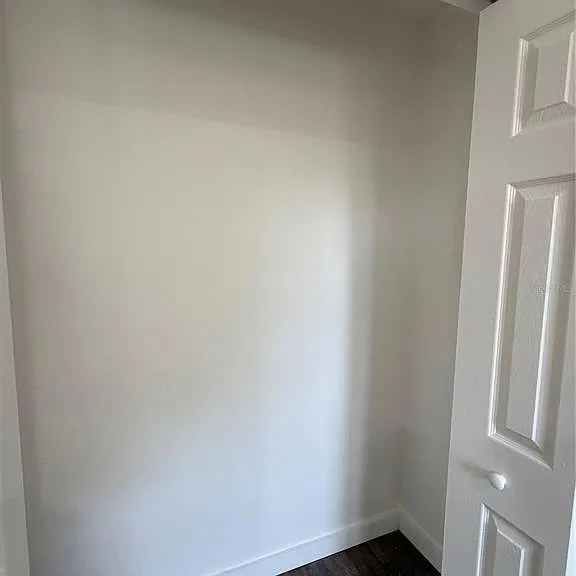 783 Eldridge St — Photo 27