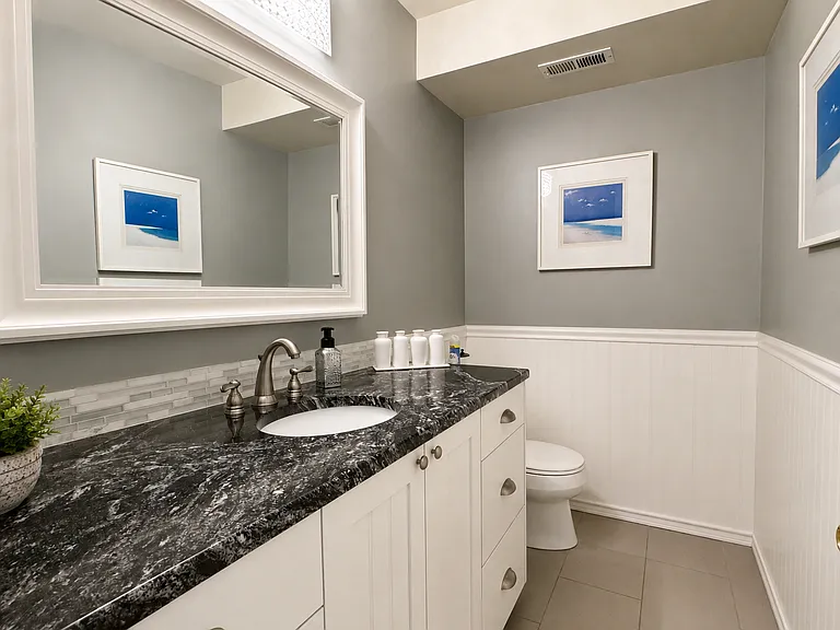321 SE Orchard Dr #1-27 — Photo 4