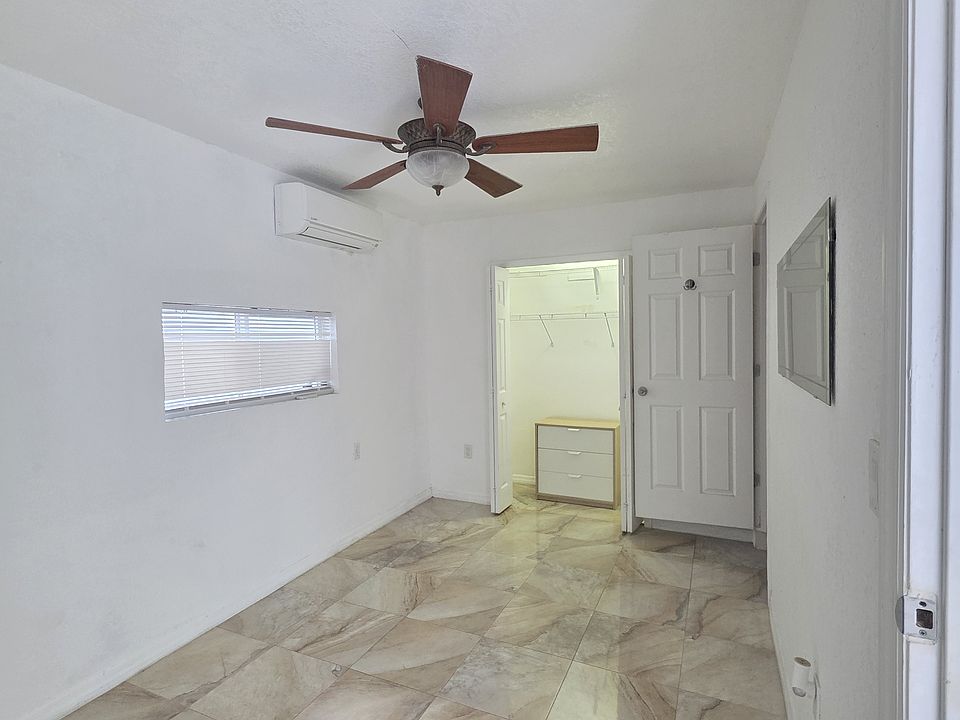1st image of 125 SW 32nd Court Rd #2