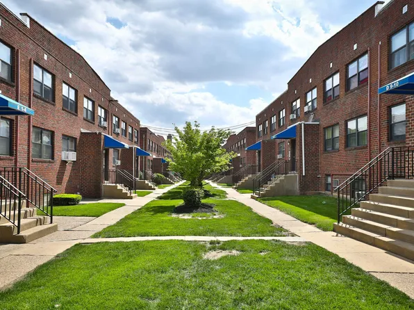 Revere Court Apartments