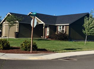 2620 NE 3rd St, Redmond, OR 97756