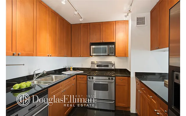 Sold by Douglas Elliman | media 5