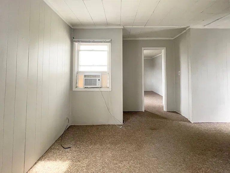 830 W North St. (Whim & Proper LLC) — Photo 21