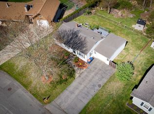 334 Valley Rd, New Bedford, MA 02745