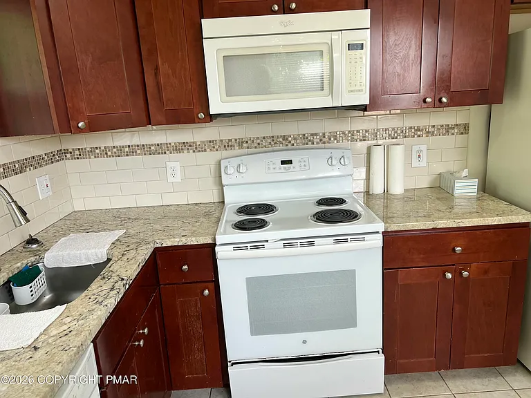 1730-1732 Madison Ave #3 — Photo 10