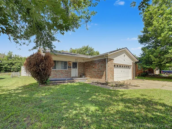 316 N Carlsbad St, Owasso, OK 74055