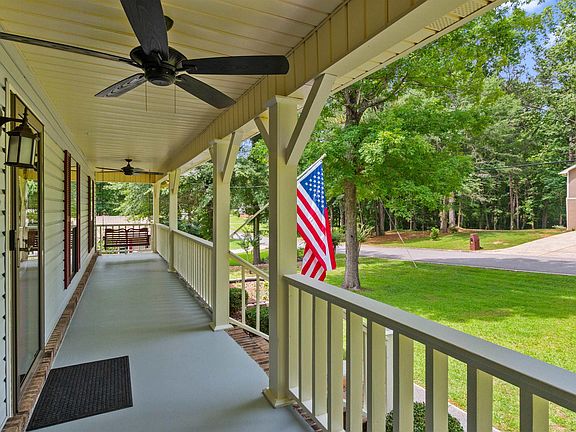 2nd image of 5002 Creekwood Dr