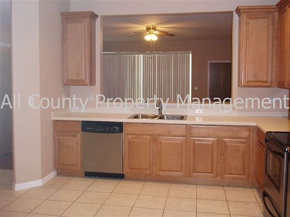 3rd image of 9851 66th St N