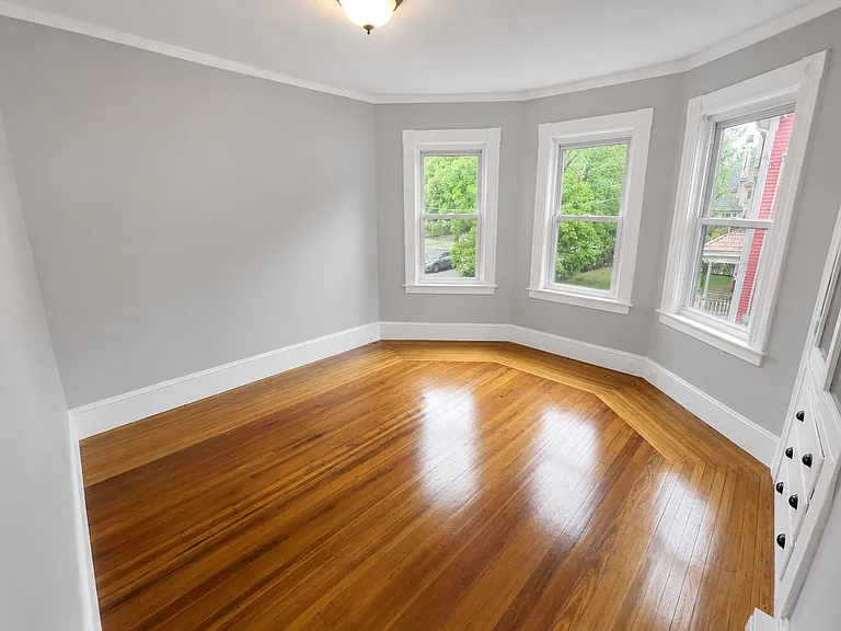 4 Wolfenden St #2 — Photo 9