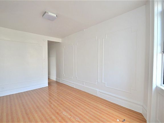 4th image of 622 E 169th St APT 4D