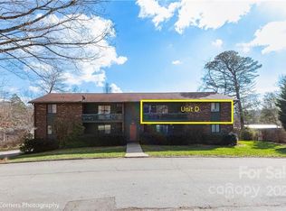 63 Ardis Ln #D, Hendersonville, NC 28792