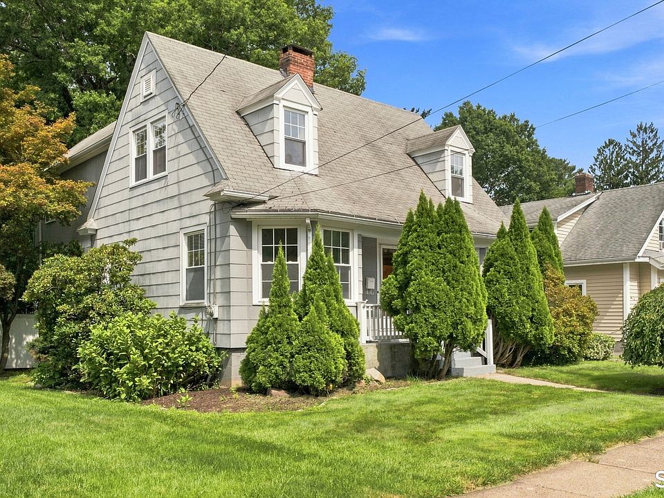 1st image of 14 Kellogg Street