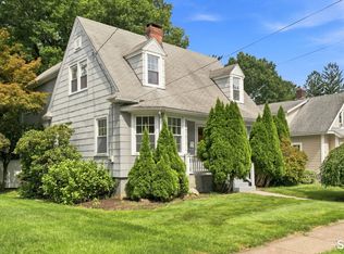 14 Kellogg St, Windsor, CT 06095
