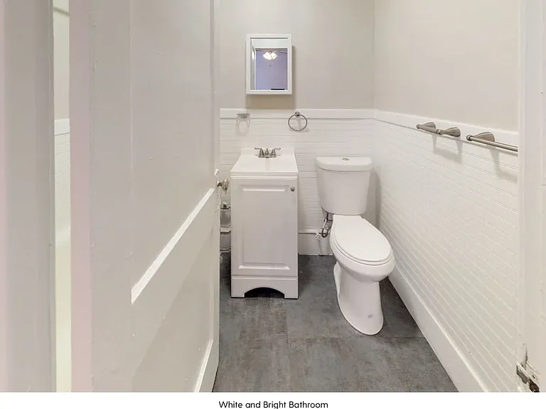 1170 N Logan — Photo 17