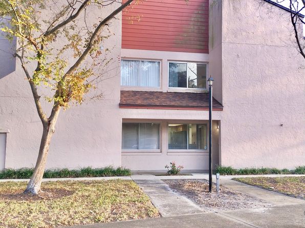 4527 Lakeway Dr #3701