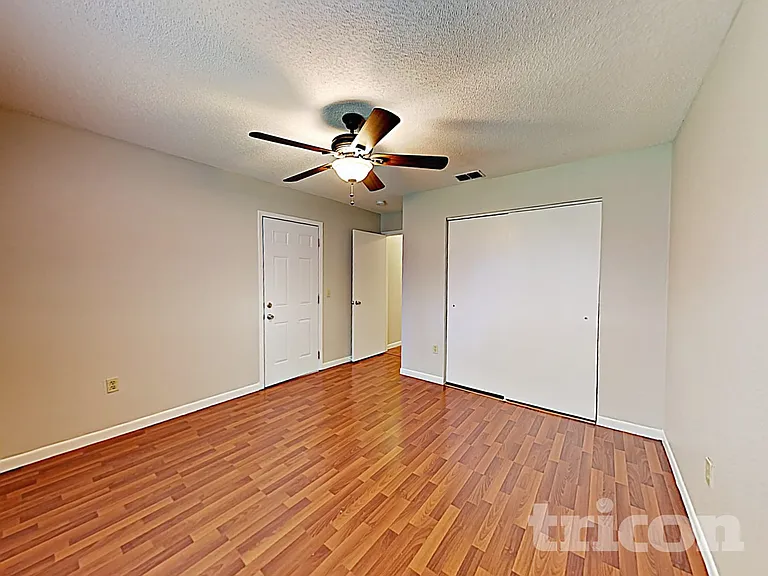 12207 Bluefield St — Photo 13