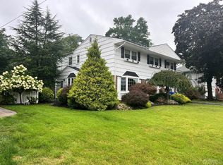 107 Claremont Ave, Colonia, NJ
