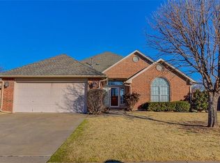 3721 Bridgeport Rd, Norman, OK 73072