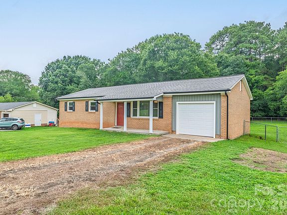 3rd image of 3907 Little Mountain Rd