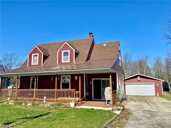 2733 Station St, Rock Creek, OH 44084