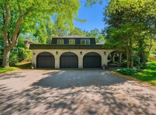 170 Cavendish Ct, Oakville, ON L6J 5S2