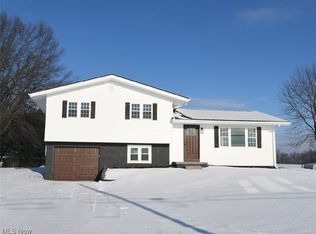 6482 Akron Rd, Smithville, OH 44677