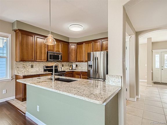 4th image of 9259 Longs Peak Dr